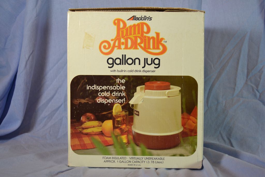 Aladdin Pump-A-Drink Gallon Jug Aladdin Pump-A-Drink Gallon Jug