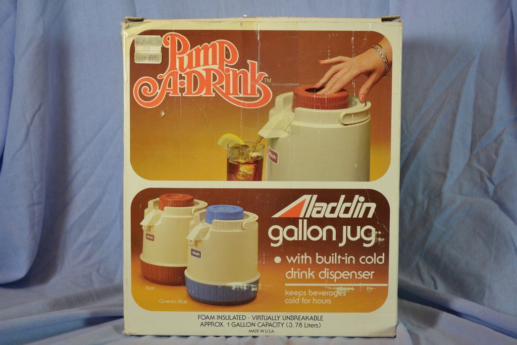 Aladdin Pump-A-Drink Gallon Jug Aladdin Pump-A-Drink Gallon Jug