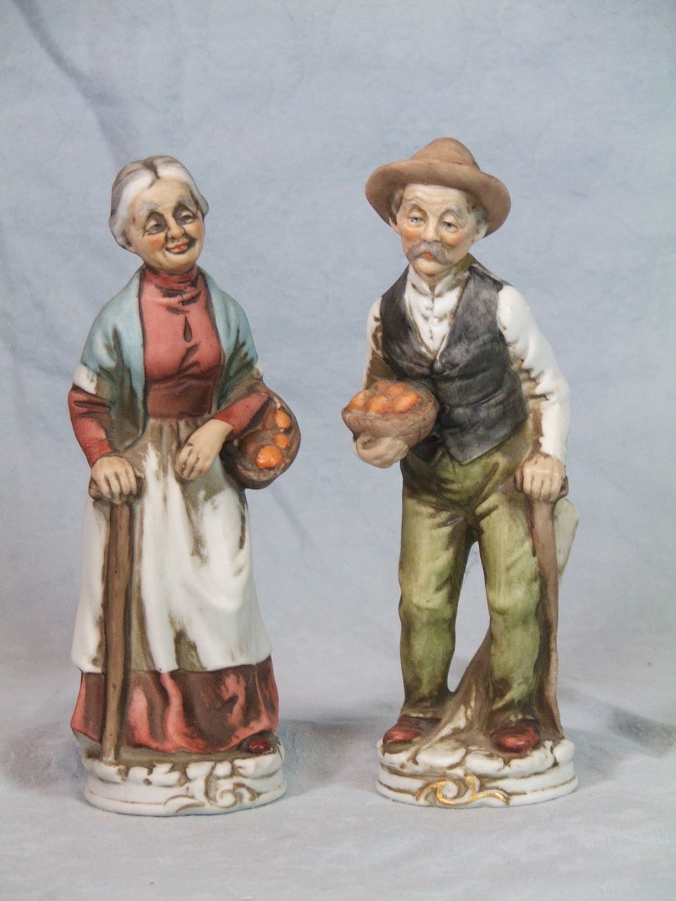 Ardco Dallas Fine Quality Man/Woman Figurines Ardco Dallas Fine Quality Man/Woman Figurines