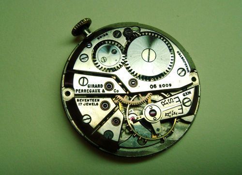 Elegant Vintage 1940s or 50s Girard Perregaux Wrist Watch Elegant Vintage 1940s or 50s Girard Perregaux Wrist Watch
