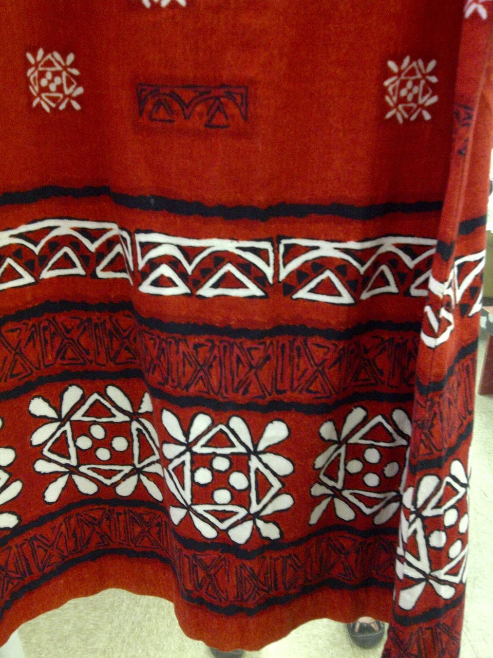 Vintage red orange white Hawaiian bark cloth dress or long top size 12 Vintage red orange white Hawaiian bark cloth dress or long top size 12
