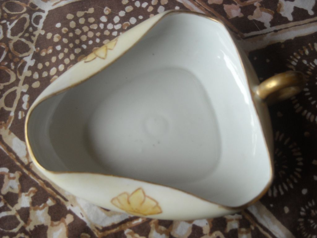 Oscar & Edgar Gutherz Royal Austria porcelain dish Oscar & Edgar Gutherz Royal Austria porcelain dish