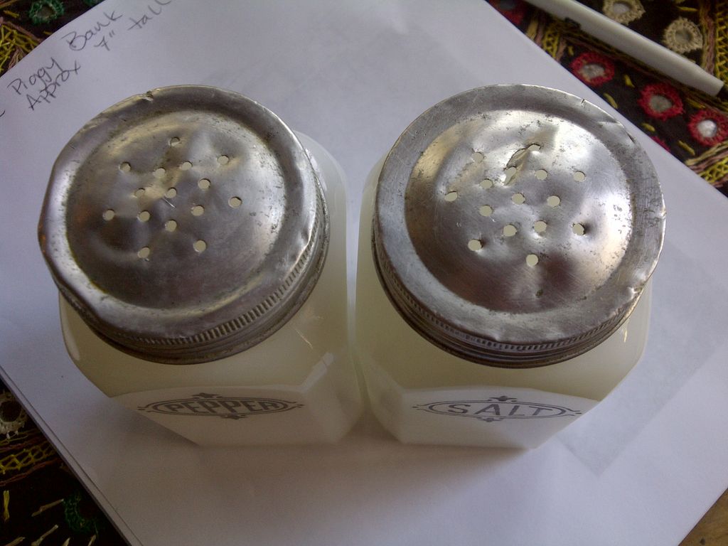 Salt and pepper set shakers in depression white Milk Glass Salt and pepper set shakers in depression white Milk Glass