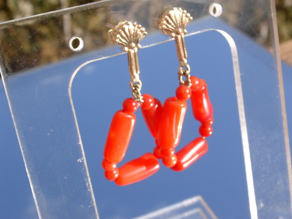 14kt Multi Shape Red Coral Dangle Earrings 14kt Multi Shape Red Coral Dangle Earrings