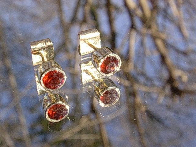 14kt Garnet Stud Earrings 14kt Garnet Stud Earrings