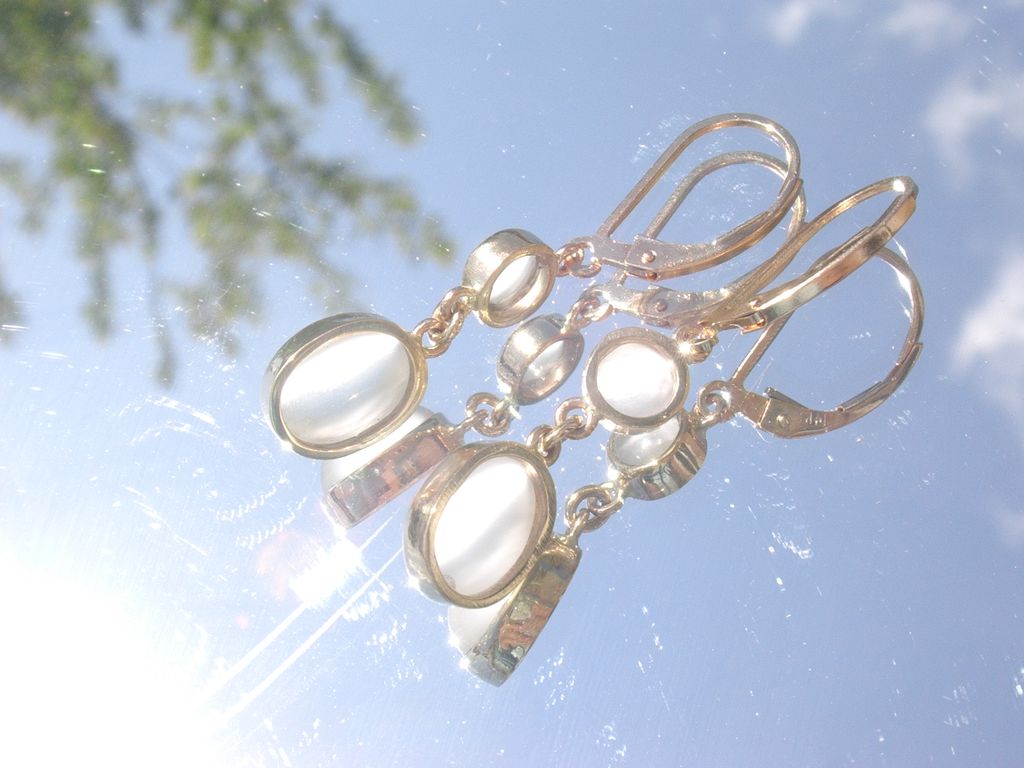 14kt Sultry Grey Moonstone Dangle Earrings 14kt Sultry Grey Moonstone Dangle Earrings