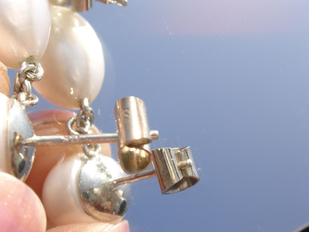 14kt White Gold Freshwater Pearl Dangle Earrings 14kt White Gold Freshwater Pearl Dangle Earrings