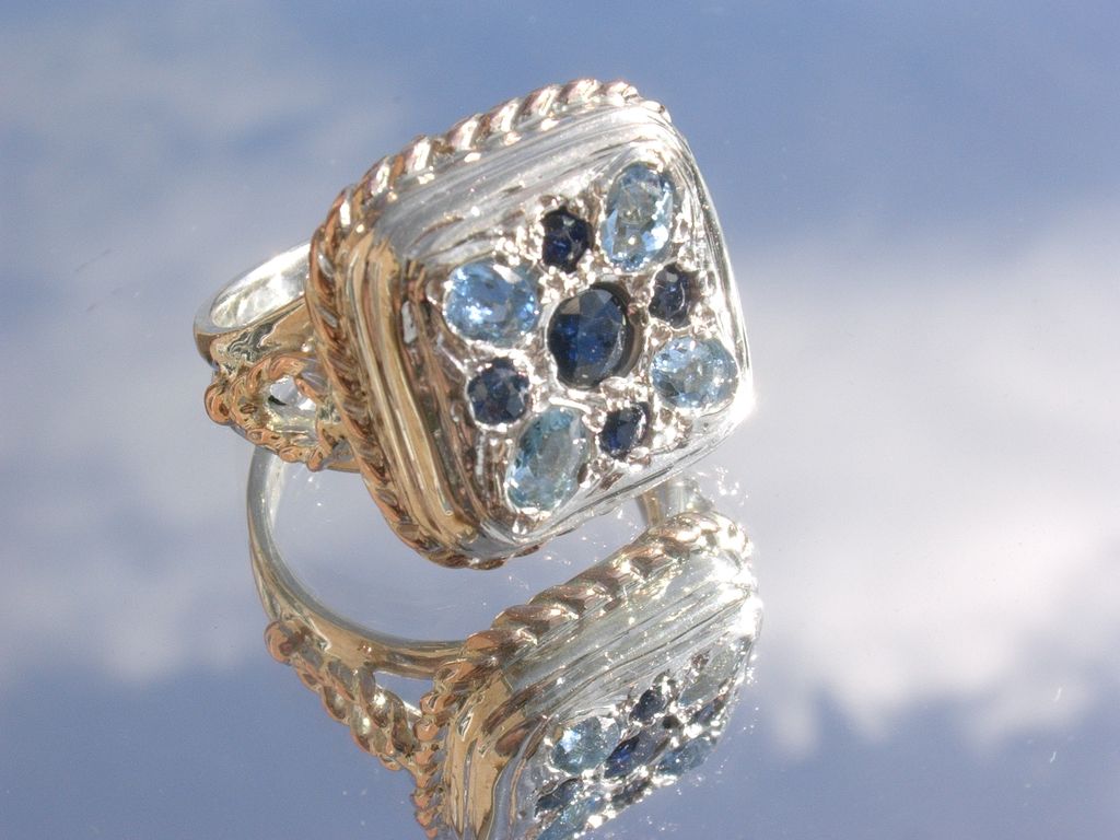 Sterling/9kt Pink Gold Multi Sapphire/Aquamarine Unisex Ring Sterling/9kt Pink Gold Multi Sapphire/Aquamarine Unisex Ring