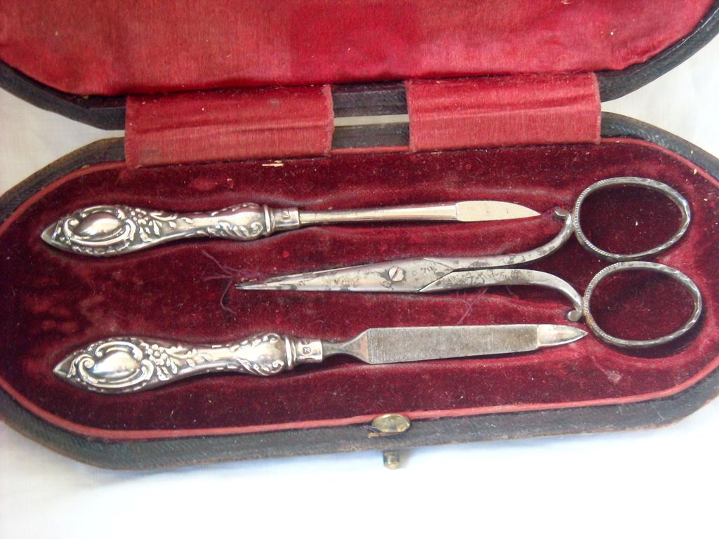 English Cased Solid Silver Manicure Set Levi & Salaman 1924 English Cased Solid Silver Manicure Set Levi & Salaman 1924