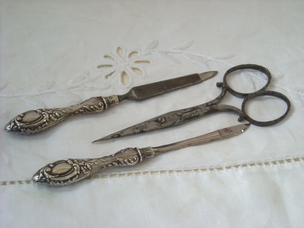 English Cased Solid Silver Manicure Set Levi & Salaman 1924 English Cased Solid Silver Manicure Set Levi & Salaman 1924