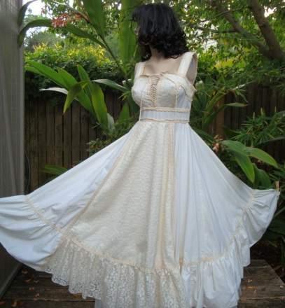Vintage Gunne Sax Corset Dress Victorian Resort Beach Wedding Dress Gown