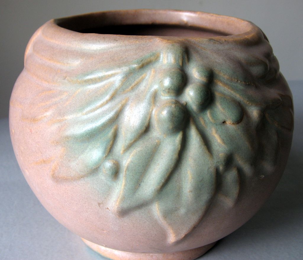 1920's Nelson McCoy Small Jardiniere in Matte Brown and Green Blended Glaze 1920's Nelson McCoy Small Jardiniere in Matte Brown and Green Blended Glaze