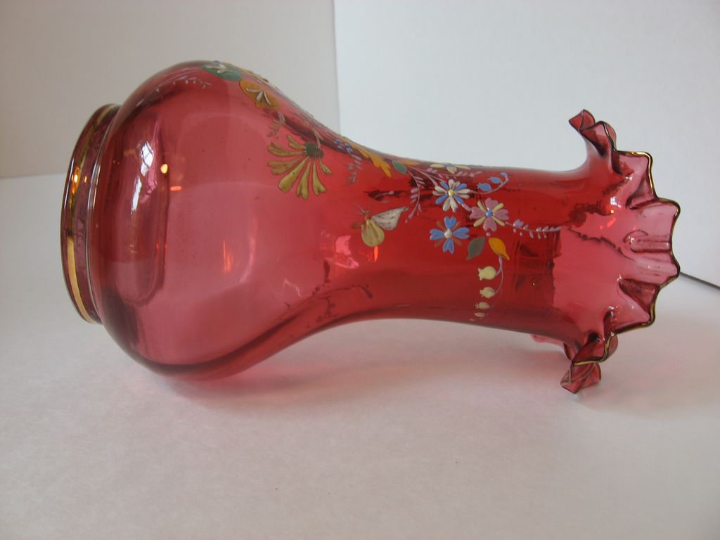 Elegant Hand Blown Hand Painted Cranberry Glass Vase with Ruffled Lip Elegant Hand Blown Hand Painted Cranberry Glass Vase with Ruffled Lip
