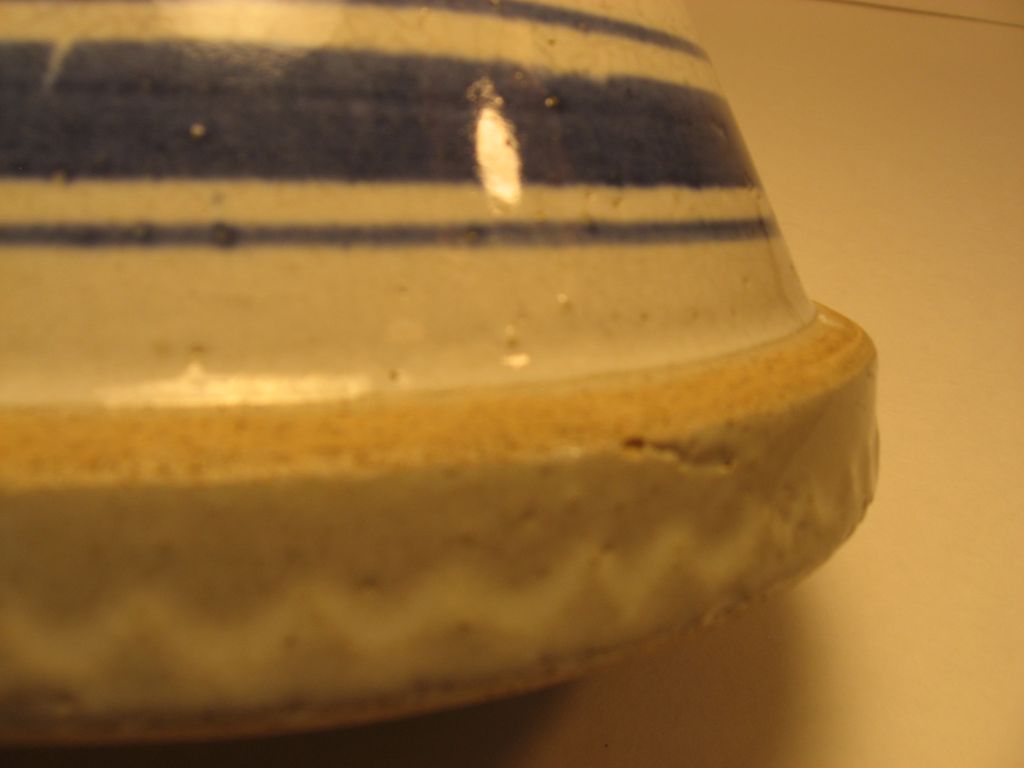 Vintage 7" Mixing Bowl with Blue Stripes and Two Decorative Coggle Rows Vintage 7" Mixing Bowl with Blue Stripes and Two Decorative Coggle Rows