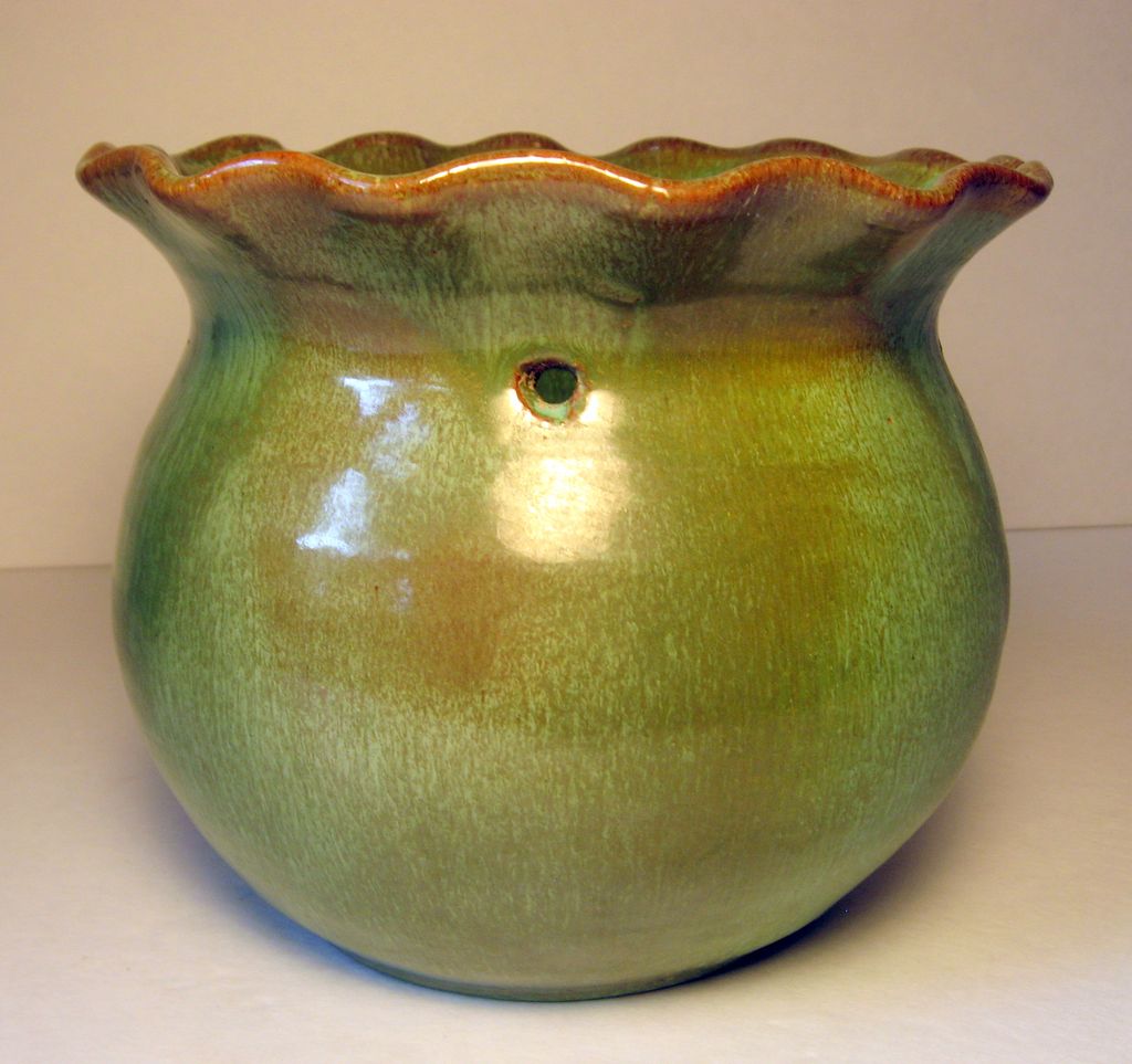 J B Cole Green Hanging Planter J B Cole Green Hanging Planter