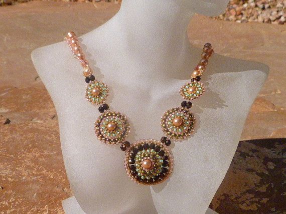 Bohemian Rose - woven crystal pearl necklace Bohemian Rose - woven crystal pearl necklace