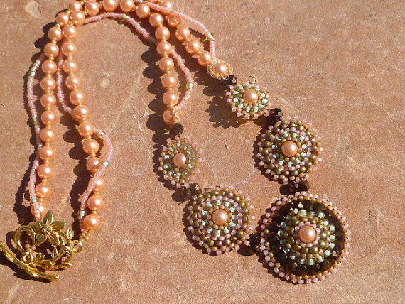 Bohemian Rose - woven crystal pearl necklace Bohemian Rose - woven crystal pearl necklace