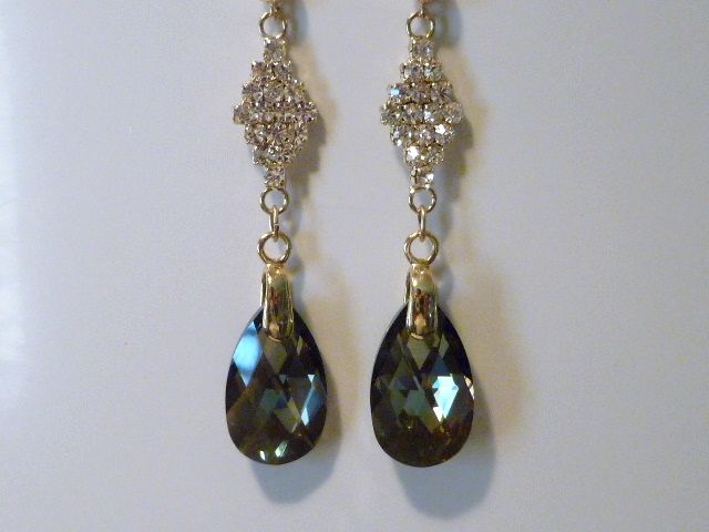 Diamond Shaped CZ and Bronze Shade Crystal Teardrop Earrings Diamond Shaped CZ and Bronze Shade Crystal Teardrop Earrings