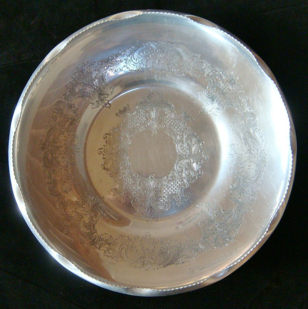 12" Embossed Aluminum Centerpiece Bowl 12" Embossed Aluminum Centerpiece Bowl
