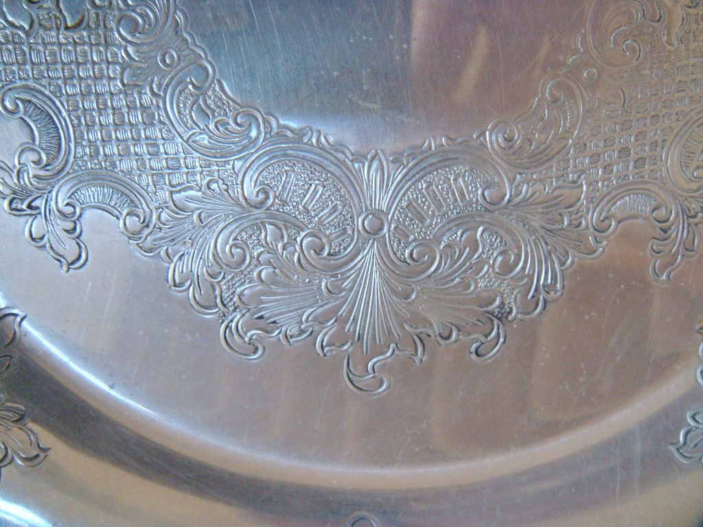 12" Embossed Aluminum Centerpiece Bowl 12" Embossed Aluminum Centerpiece Bowl
