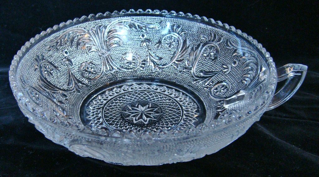 Duncan & Miller 'Sandwich' Nappy, Candy or Condiment Dish Duncan & Miller 'Sandwich' Nappy, Candy or Condiment Dish