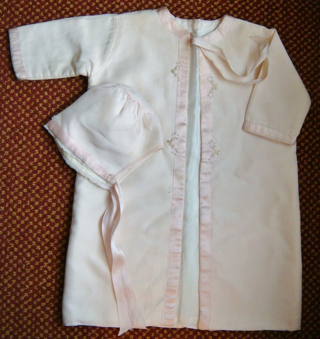 Pink Baby or Doll Silk Kimono style Coat & Bonnet Pink Baby or Doll Silk Kimono style Coat & Bonnet