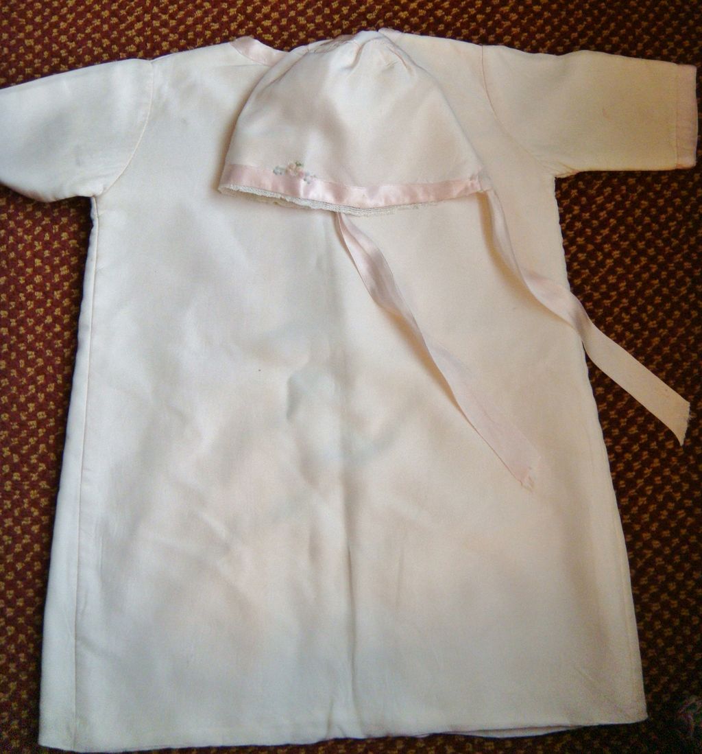 Pink Baby or Doll Silk Kimono style Coat & Bonnet Pink Baby or Doll Silk Kimono style Coat & Bonnet