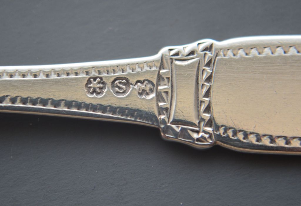 Antique Joseph SEYMOUR Bright Cut Coin Silver Spoon with Grapes 1850-1887 Antique Joseph SEYMOUR Bright Cut Coin Silver Spoon with Grapes 1850-1887