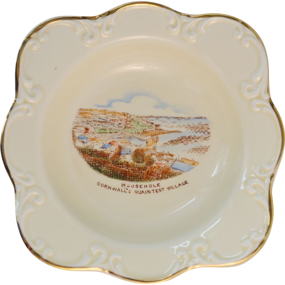 Crown Devon souvenir bowl MOUSEHOLE Cornwall 1913 to 1930 Crown Devon souvenir bowl MOUSEHOLE Cornwall 1913 to 1930