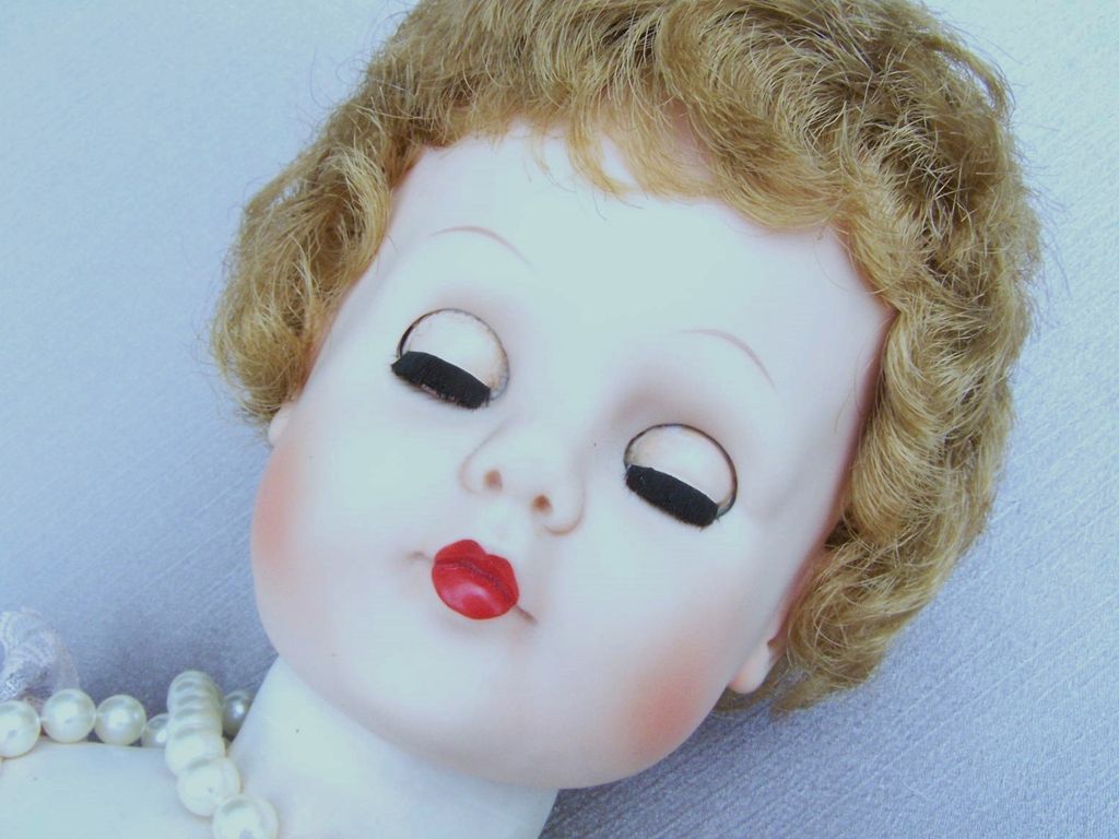 Vintage MANCO Betty Bridesmaid Doll Vintage MANCO Betty Bridesmaid Doll