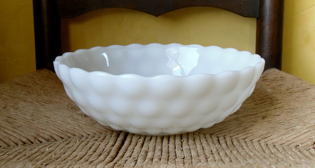 Anchor Hocking Bubble Pattern Milk Glass Bowl Anchor Hocking Bubble Pattern Milk Glass Bowl