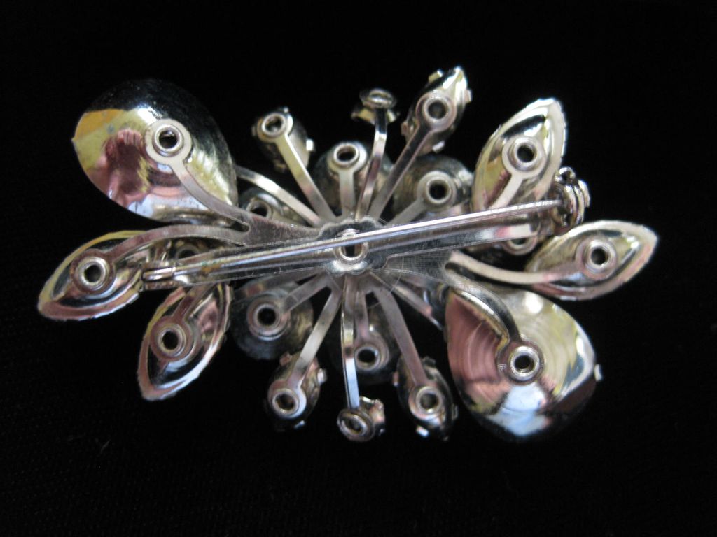 Vintage Beautiful Blues and AB Rhinestone Brooch Pin Vintage Beautiful Blues and AB Rhinestone Brooch Pin