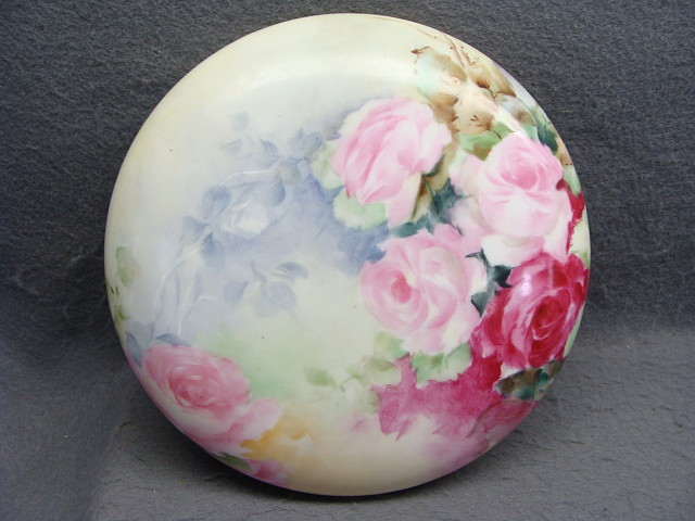 T&V Limoges France Antique Hand Painted Porcelain Huge Dresser Box or Powder Box Roses T&V Limoges France Antique Hand Painted Porcelain Huge Dresser Box or Powder Box Roses