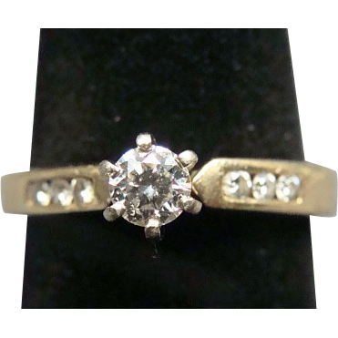 14k Gold Diamond Ring Round Cut Size 8 14k Gold Diamond Ring Round Cut Size 8