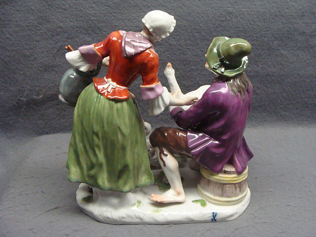 Rare Meissen Crossed Swords Figurine Paying For The Goose Rare Meissen Crossed Swords Figurine Paying For The Goose