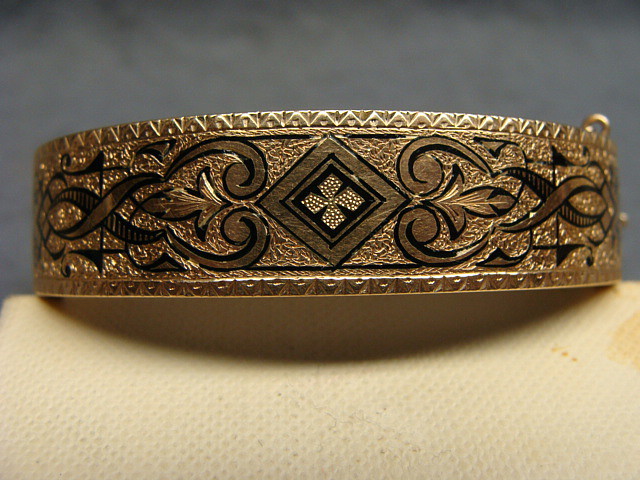 Victorian 14 Karat Gold and Enamel Bangle Bracelet Dated 1880 Victorian 14 Karat Gold and Enamel Bangle Bracelet Dated 1880