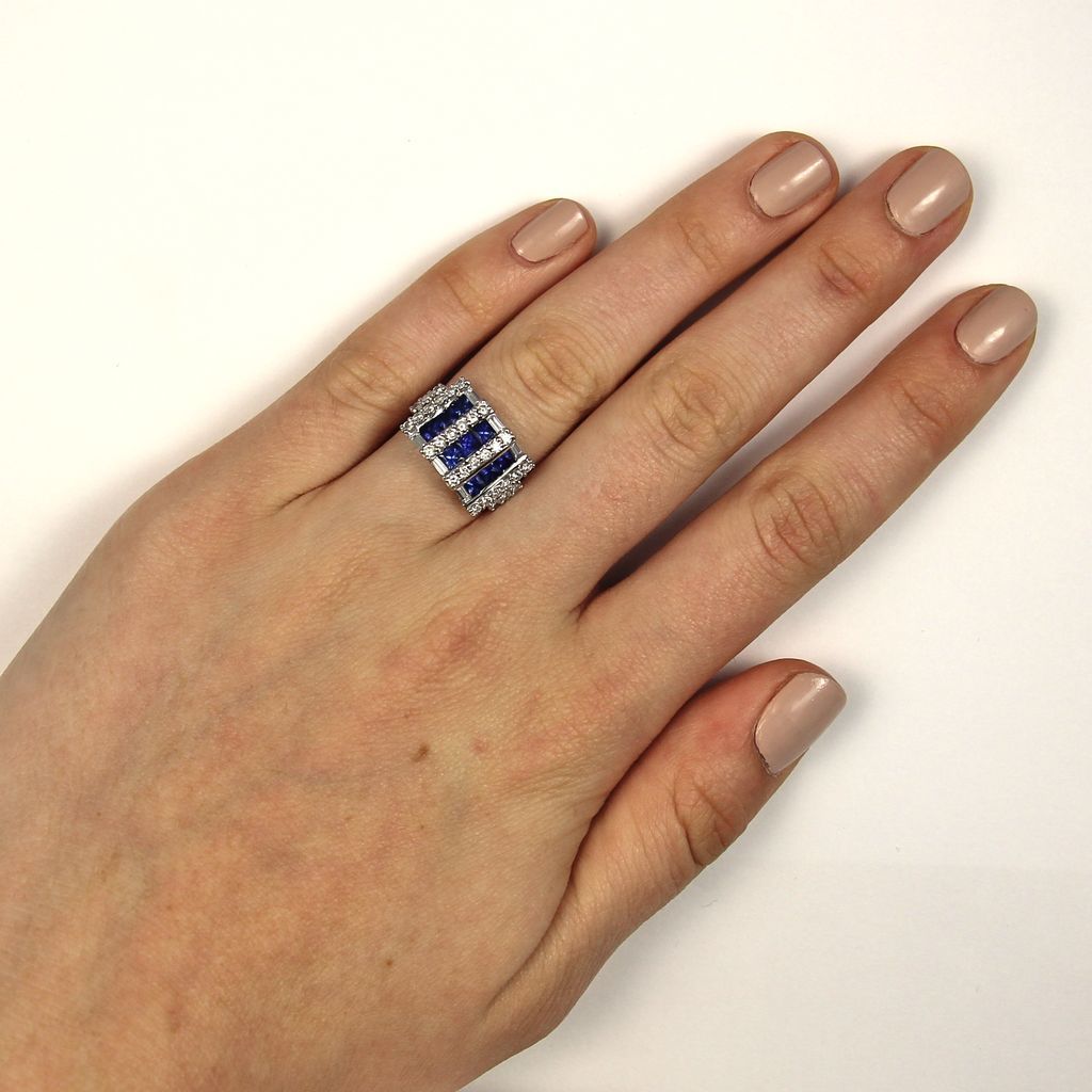 Sapphire and Diamond 18kt White Gold Ring Sapphire and Diamond 18kt White Gold Ring