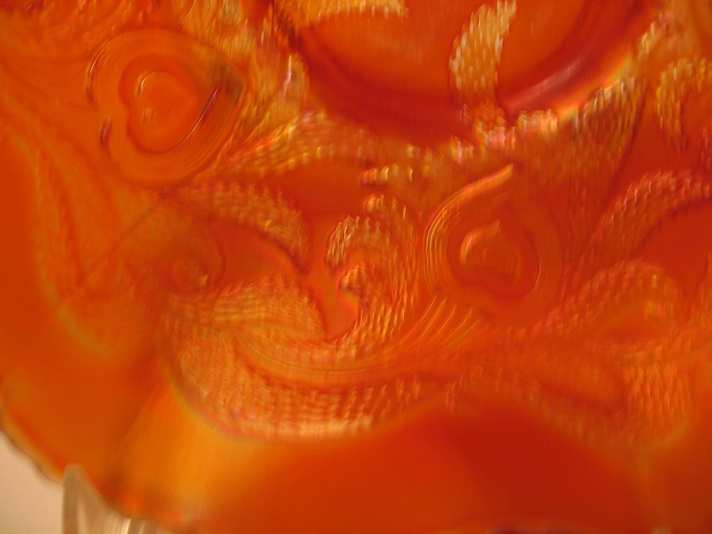 Fenton, Pumpkin Marigold, Heart & Vine, Carnival Glass Bowl Fenton, Pumpkin Marigold, Heart & Vine, Carnival Glass Bowl