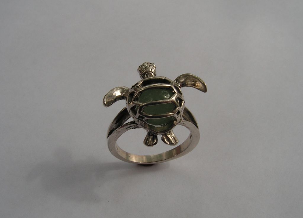 Sterling Silver Sea Turtle Ring With Aventurine