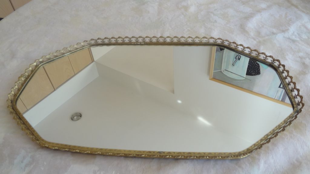 Beautiful Vanity Dresser Mirror Tray. Beautiful Vanity Dresser Mirror Tray.