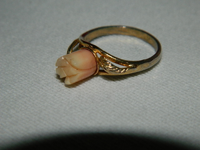 Beautiful Rose Cut Genuine Coral Ring ~ Hallmarked Sz 6 Beautiful Rose Cut Genuine Coral Ring ~ Hallmarked Sz 6