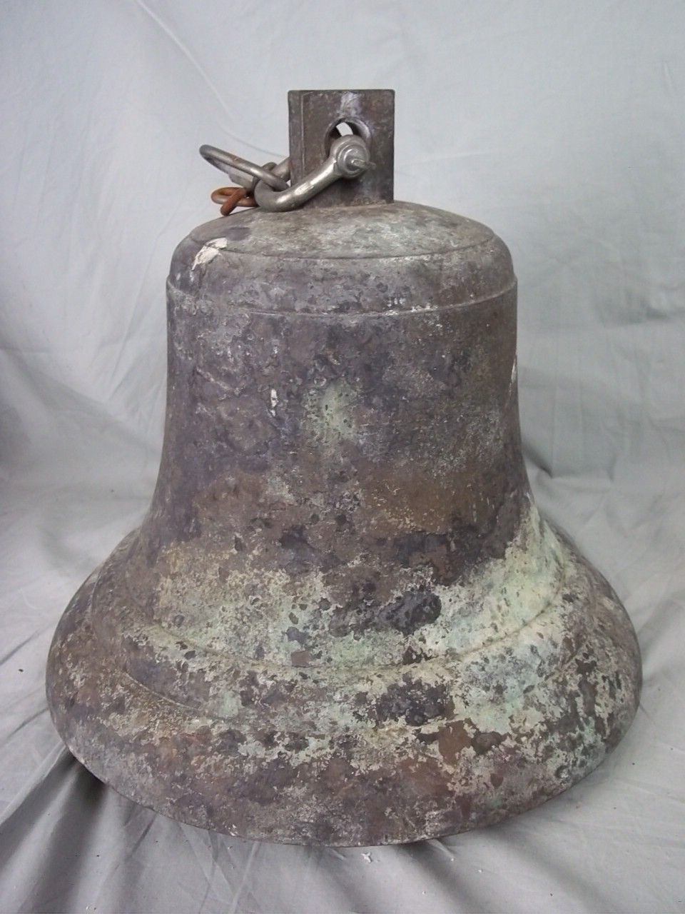 Jessie+Bell+Ship+That+Sunk The Bronze Ships Bell From The Japanese Destroyer D-312 Murakumo Sunk ...