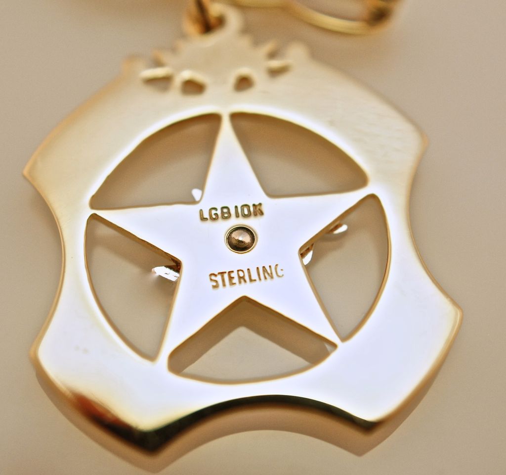Peace Officer Shield Broch Pin - 10K Yellow Gold & Sterling Silver Peace Officer Shield Broch Pin - 10K Yellow Gold & Sterling Silver