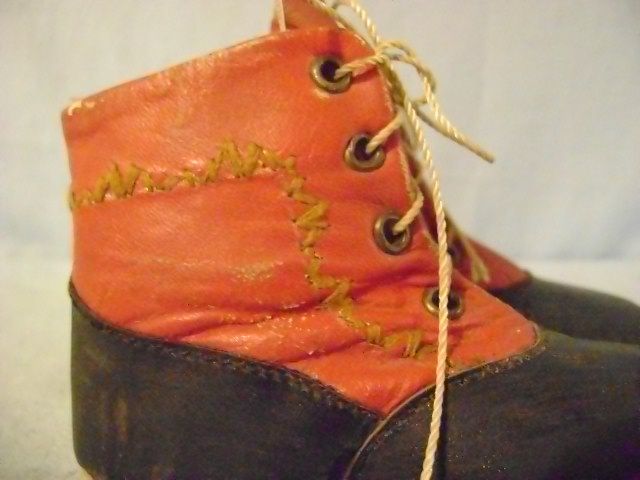 Vintage Red and Black Leather Child's Shoes Vintage Red and Black Leather Child's Shoes