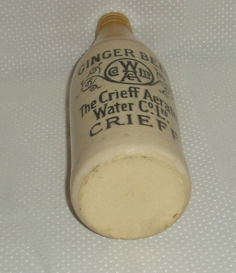 Crieff Aerated Water Co Ltd ginger beer bottle Crieff Aerated Water Co Ltd ginger beer bottle