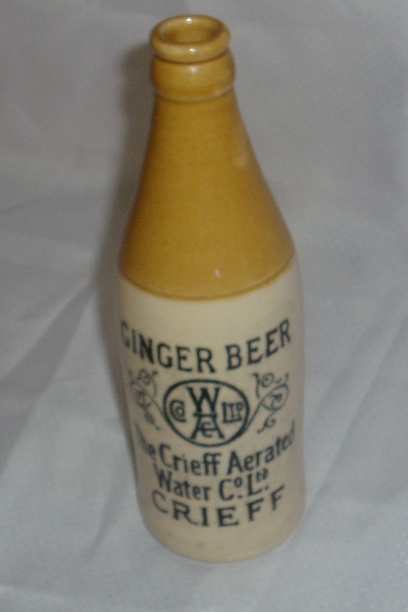 Crieff Aerated Water Co Ltd ginger beer bottle Crieff Aerated Water Co Ltd ginger beer bottle