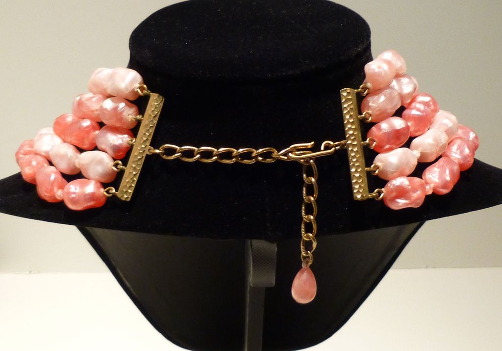 1950s Five Strand Pink Cascading Collar 1950s Five Strand Pink Cascading Collar