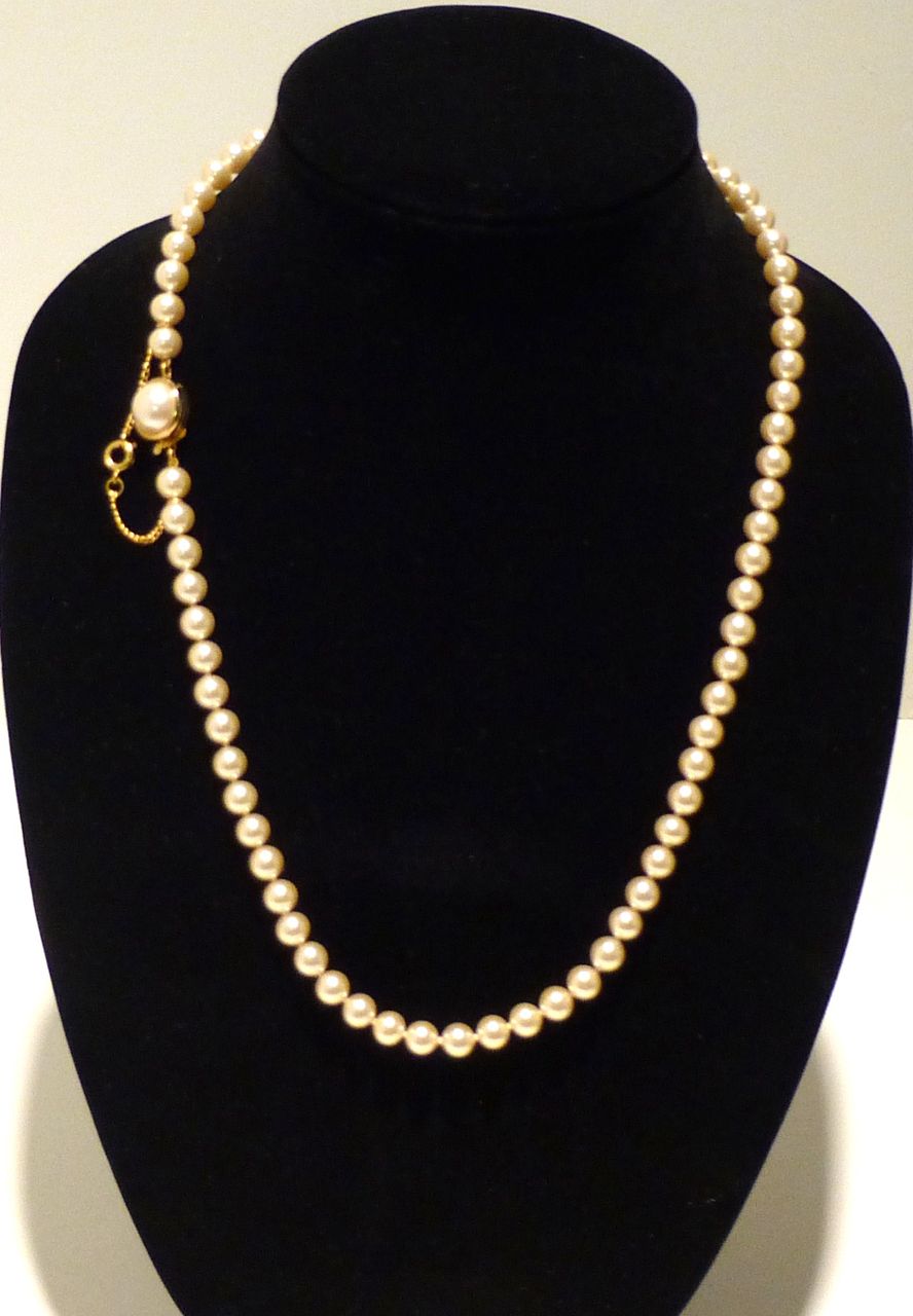 Matinee Length Faux Pearl Necklace Matinee Length Faux Pearl Necklace