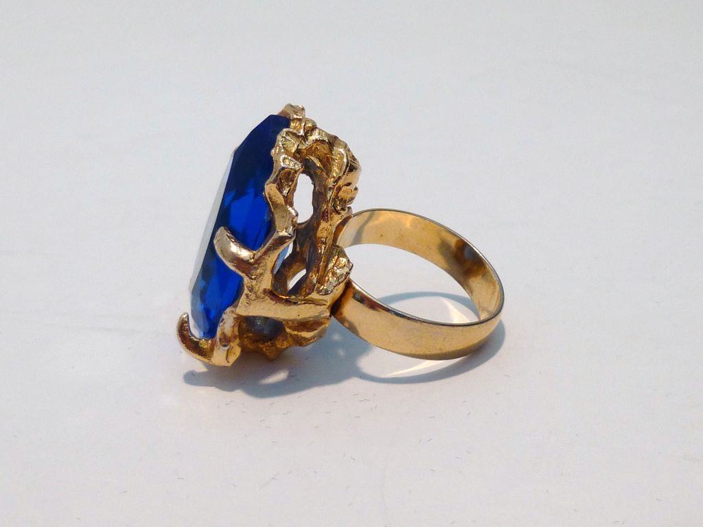 Stunning Peacock Blue Cocktail Ring Stunning Peacock Blue Cocktail Ring