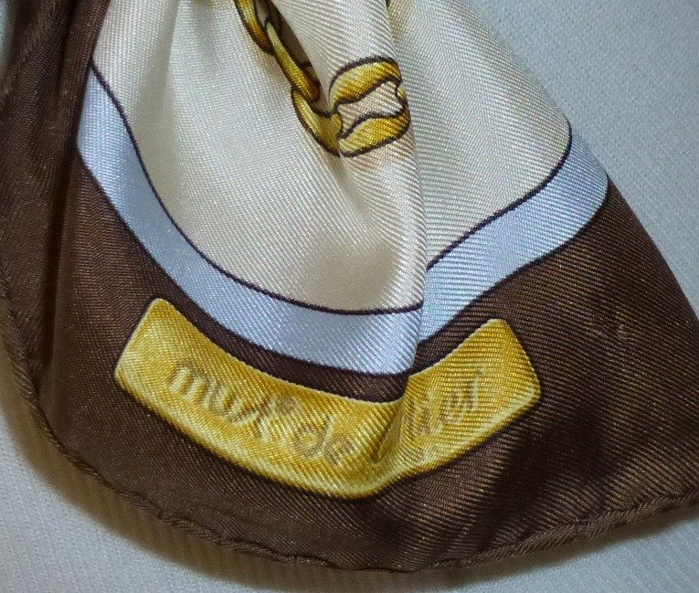Fabulous Must de Cartier Silk Scarf Fabulous Must de Cartier Silk Scarf